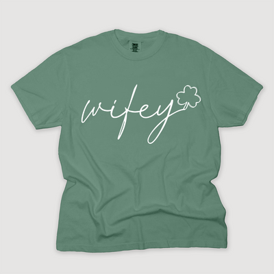 Wifey Clover - St. Patrick's Day - Vintage T-Shirt