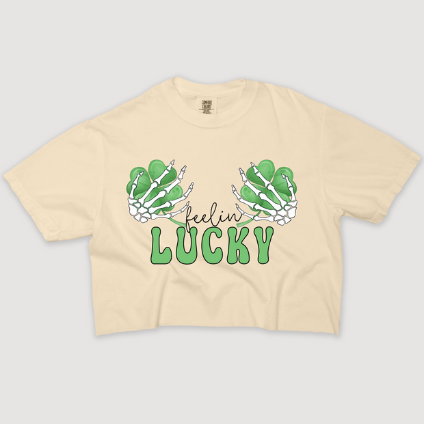 St. Patricks Day T-Shirt Vintage Cropped - Feeling Lucky