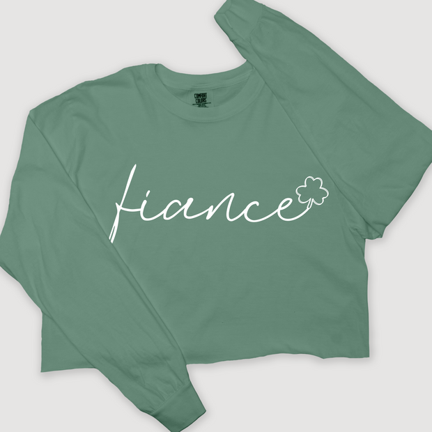 St. Patricks Day Long Sleeve T-Shirt Vintage Cropped - Fiance Clover