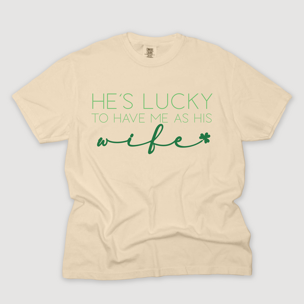St. Patricks Day T-Shirt Vintage - He's Lucky Wife