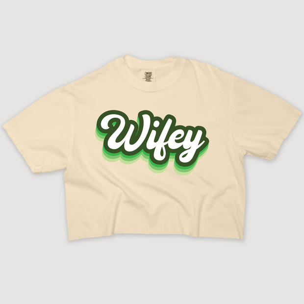 St. Patricks Day T-Shirt Vintage Cropped - Retrol Wifey