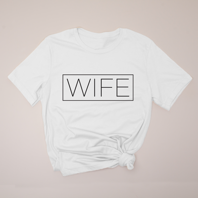 Wife Boxy Design - T-Shirt